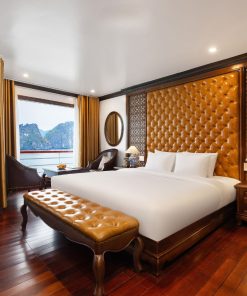 Aqua of the sea king suite