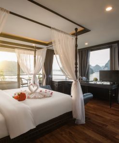 Doris Cruise excutive suite
