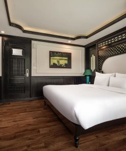 Doris cruise du thuyền Lan Hạ