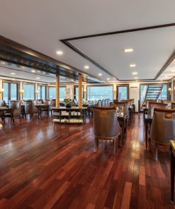 amanda public area - restaurant